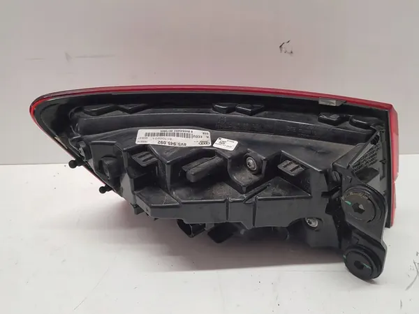 Audi A3 8V5 Sedán Lift 16-20 Luz Trasera Derecha OEM 8v5945092 image 2