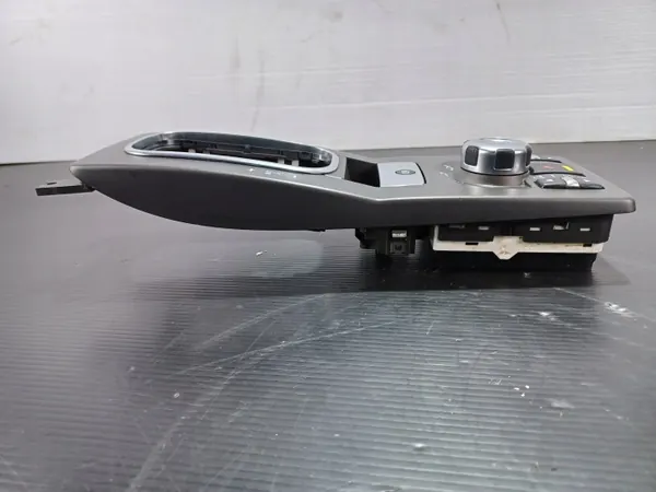 OEM AH3214B596AC Interruptor Suspensión Range Rover Sport L320 image 9
