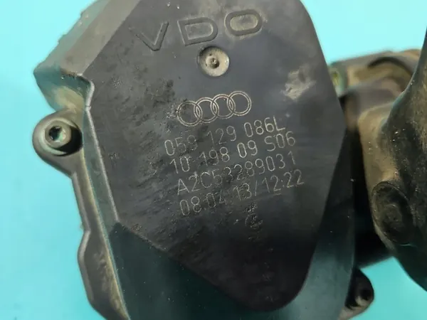 Atuador do coletor de admissão Audi A4 B8 2.7 TDI 059129712BR image 7