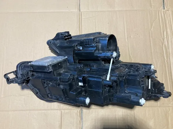 Farol Esquerdo Skoda Kodiaq 566941015F image 7