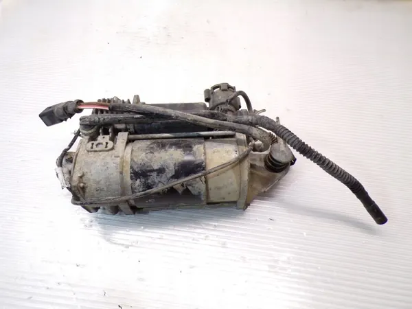 Audi Q7 luftfjädring kompressor OEM 7L8616006E image 4