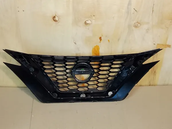 GRILL NISSAN JUKE II 2 image 6