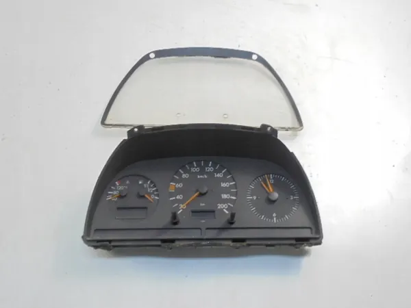 Mercedes Vito W638 Instrumentpanel OEM 0005429201 image 7