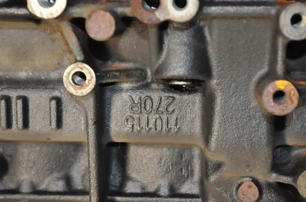 Bloc Moteur Mercedes OEM 110115270R pour Vito W447 image 4