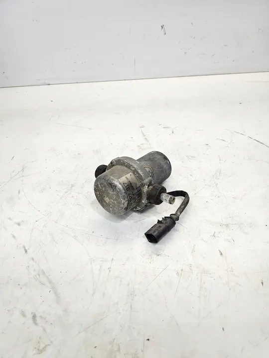 Vacuum Pomp Audi RS5 RS4 4.2 FSI image 2