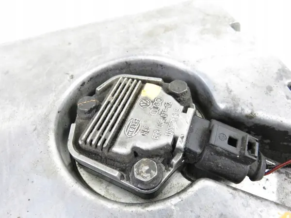 Carter d'huile Audi A6 C5 2.5 TDI d'occasion - Pièce OEM image 4