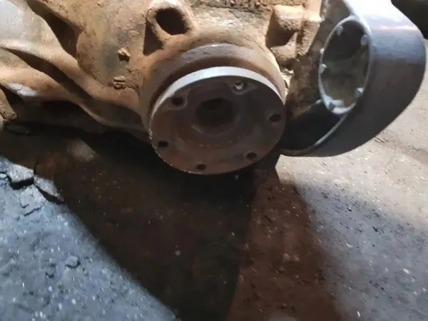 BMW OE bakdifferential för 5-serie E39 1999 image 2