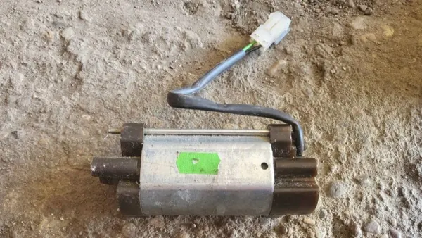 OEM 52108350152 Voorste rechter stoelmotor BMW 5 E39 image 4