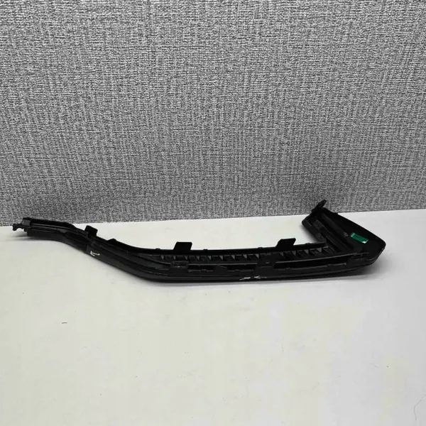 Volvo XC60 II Bumperstrip Achterzijde OEM 32296913 32296912 image 10