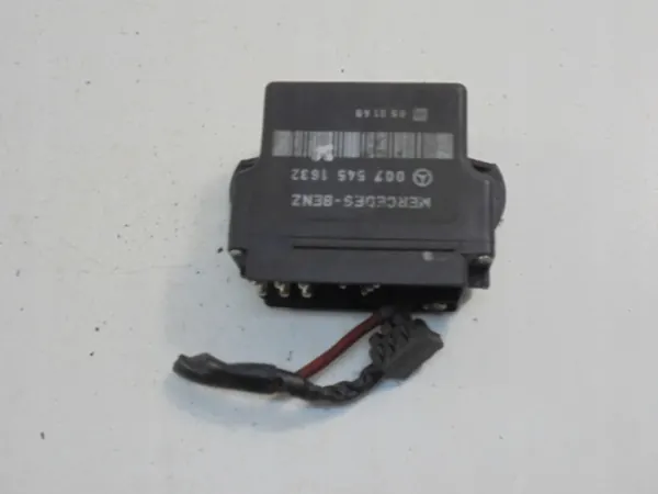 MERCEDES E W124 Glödstiftrelä OEM 0075451632 image 7