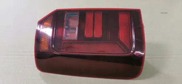 VOLKSWAGEN VW CADDY - Lámpara trasera izquierda image 9