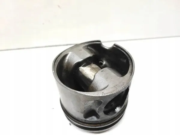Pistón Kia OE usado OEM 4CY0 para Sportage 2.0L Diésel image 3