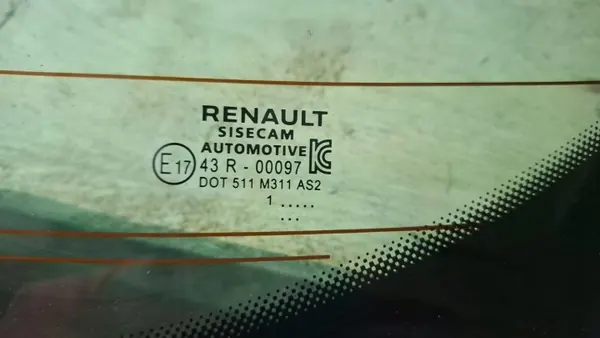 RENAULT CLIO V 5 Achterruit OEM - Gebruikte Staat image 3