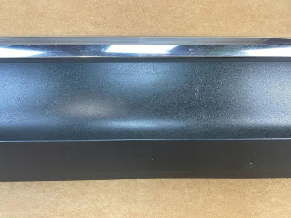 Moldur Puerta Derecha Delantera OEM 5NA8549 VW Tiguan II image 5