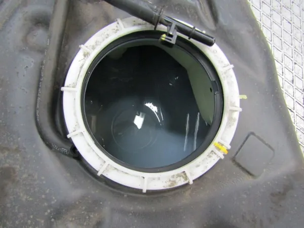 Tanque combustível OEM 31171-G6000 para Kia Picanto III image 6