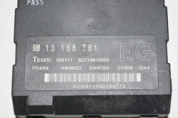 Module Confort OEM 13168781 pour Opel Vectra C 2.2L image 3