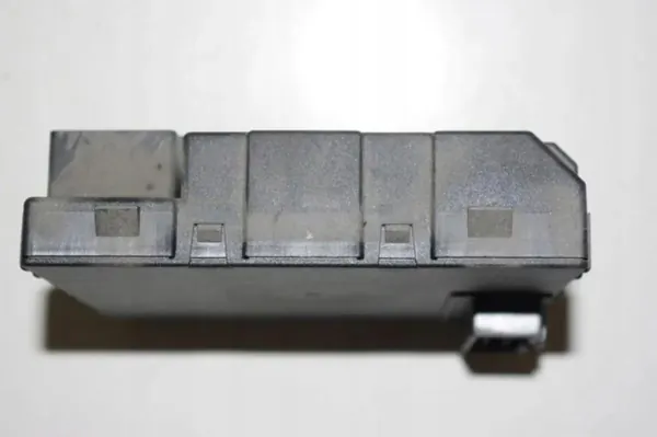 Module Confort OEM 13168781 pour Opel Vectra C 2.2L image 4