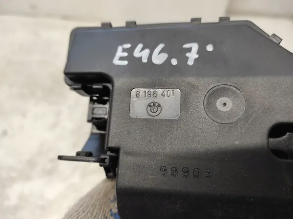 BMW 3 E46 98- SEDAN TAKALUKKO 8196401 image 4