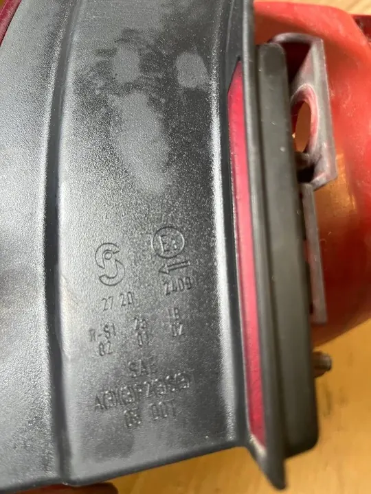 Luz Trasera Izquierda VW Passat B6 Kombi image 4