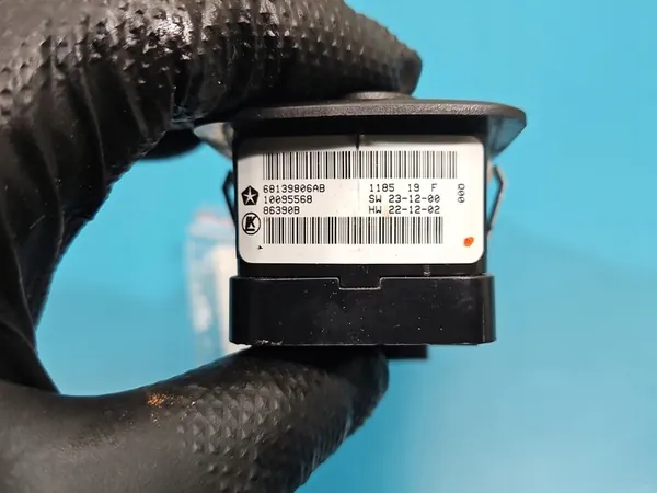 Window and Mirror Switch Fiat Freemont 68139806AB image 4