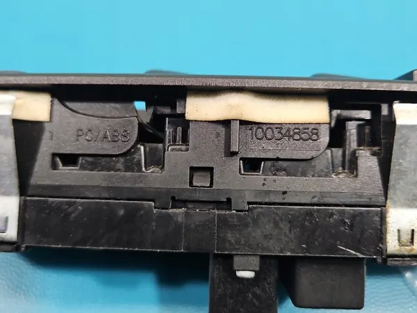 Window and Mirror Switch Fiat Freemont 68139806AB image 8