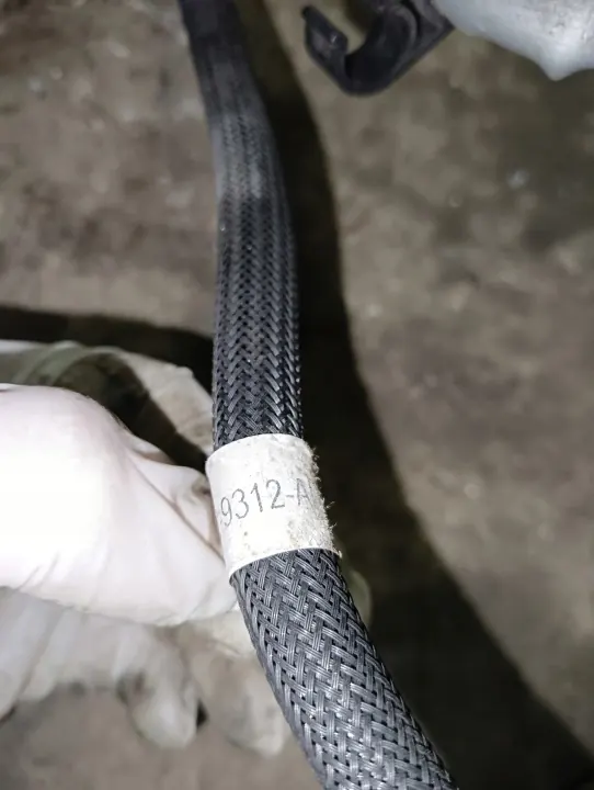 Arrefecedor de óleo OEM GJ32-9N103-AA para Range Rover Evoque image 5