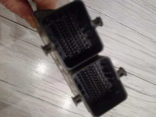 Unité de contrôle moteur Euro 6 Fiat 500 51975364 9GF.T6 image 4