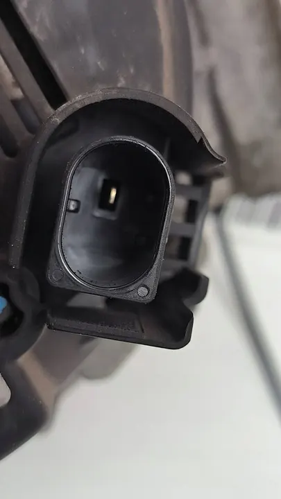 Generaattori 2.0 TFSI Audi Q3 8U image 3