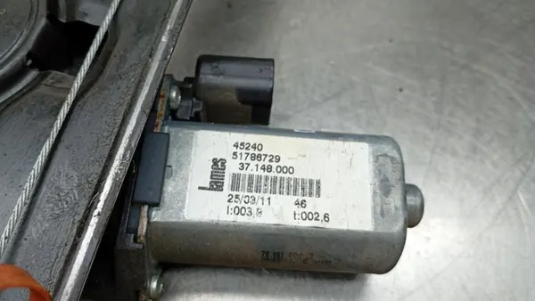 Elevador de vidro dianteiro esquerdo Fiat Grande Punto 1.4B image 3