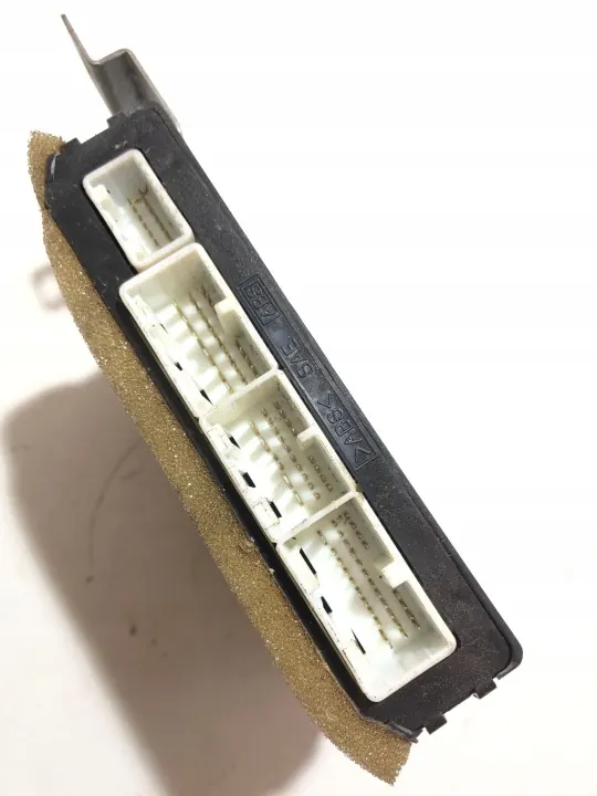 Módulo de porta Lexus LS 460 OEM 8922350230 - Usado image 3
