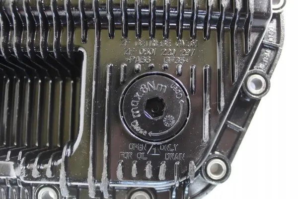 Cárter de Óleo & Filtro BMW E90 OEM 0501220297 - Usado image 7