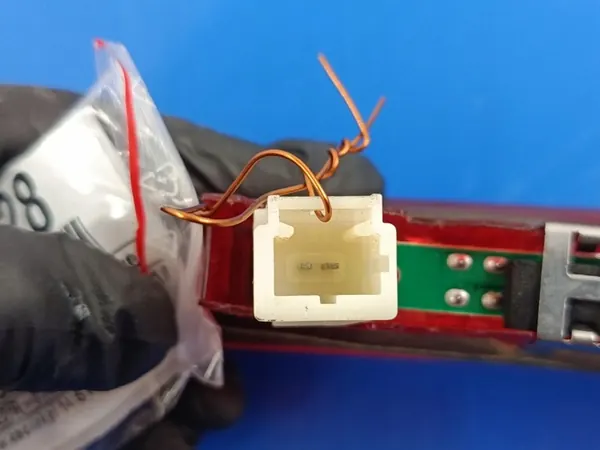 NISSAN QASHQAI J10 LIFT Third Brake Light 26590JD00A image 5