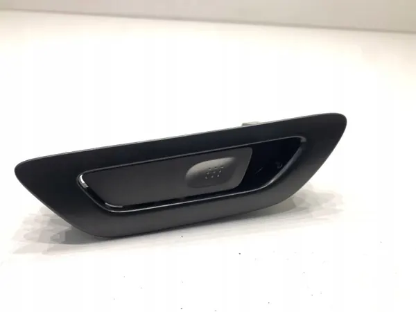 Vänster fram innerhandtag OEM LORK-1788-1000016506 Lexus LBX image 2