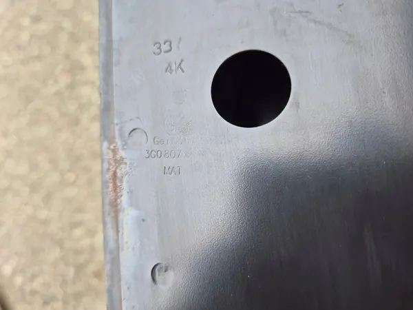 VW Passat B8 14- Rinforzo Paraurti Anteriore 3G0 image 2