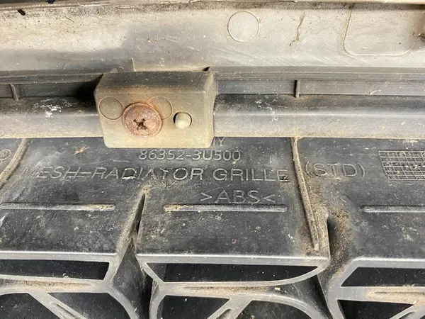 Grill Radiator Kia Sportage 3 III Lift 2015- image 5