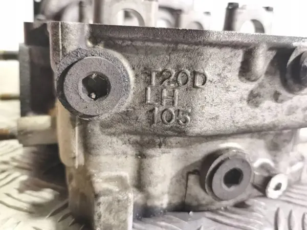 Cabeça Motor Subaru T20D OEM - Lado Esquerdo image 6