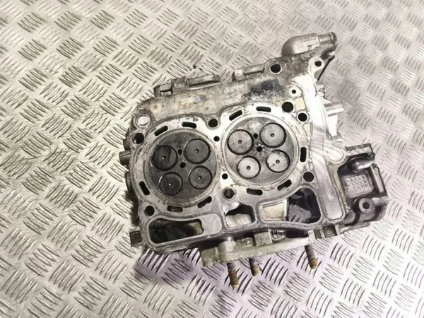 Cabeça Motor Subaru T20D OEM - Lado Esquerdo image 8