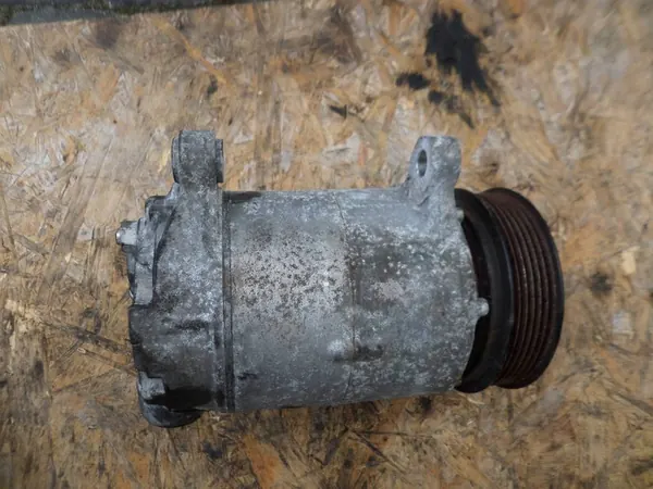 Ilmastointikompressori BMW X1 X3 F30 F31 2.0d image 5