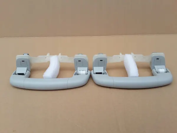 Pegas de teto OEM 75689037568903 VW Golf VII Dianteiro Traseiro image 4