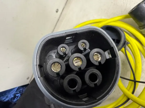 VW Laadkabel OEM 12E971675AB - Gebruikt image 6