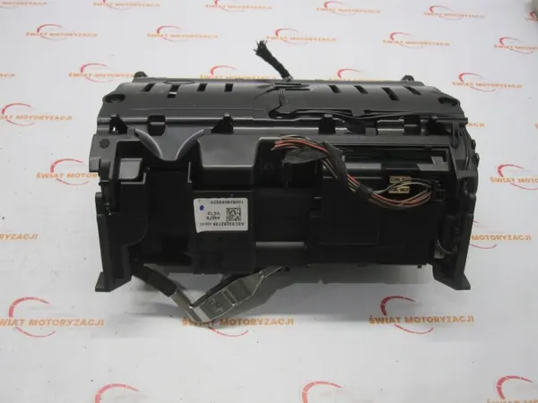 Mercedes C-Klasse S204 W204 10" display OEM A20482046979F45 image 2