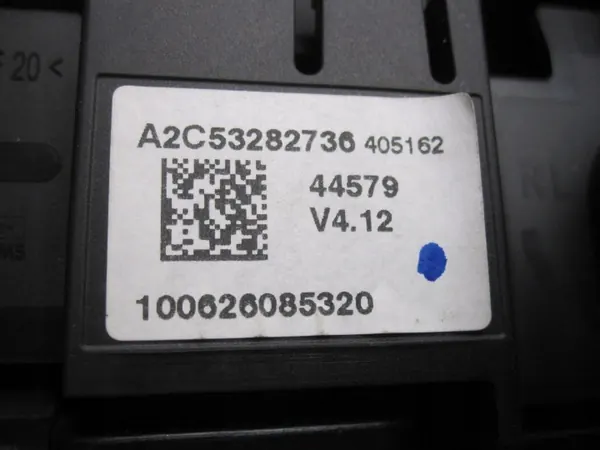 Mercedes C-Klasse S204 W204 10" display OEM A20482046979F45 image 8