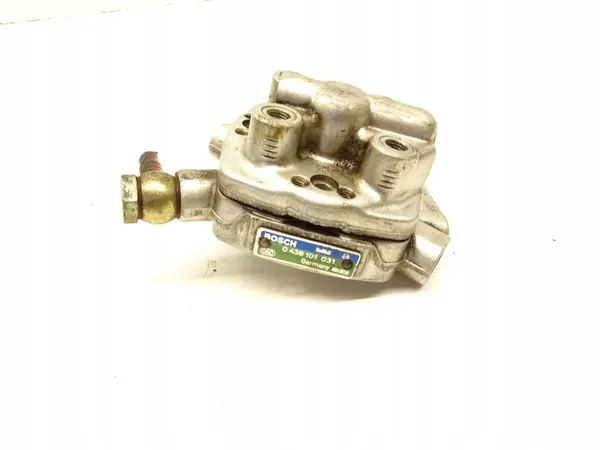 Distribuidor de combustible OEM K-JET Ford Escort 1.6 AAF image 2