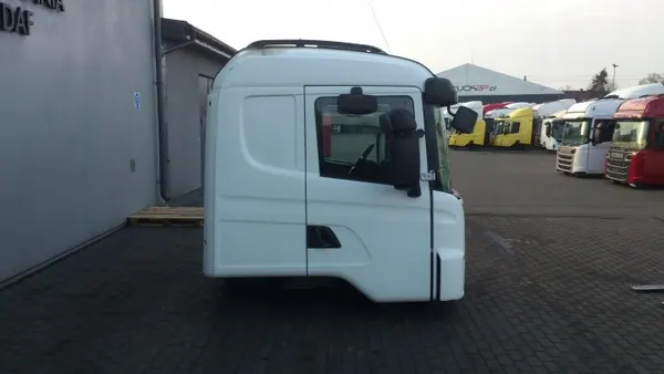 Cabine CR19 pour Scania R avec Petit Compartiment image 4