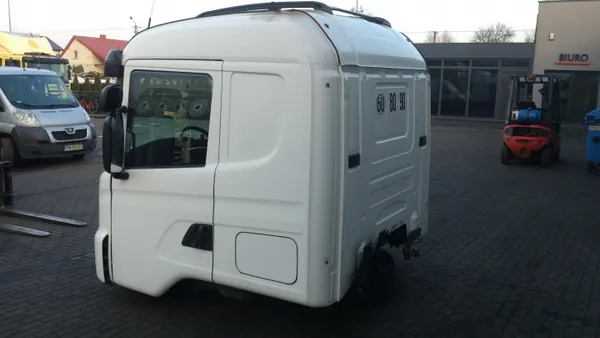 Cabine CR19 pour Scania R avec Petit Compartiment image 5