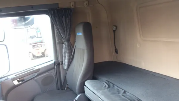 Cabine CR19 pour Scania R avec Petit Compartiment image 8