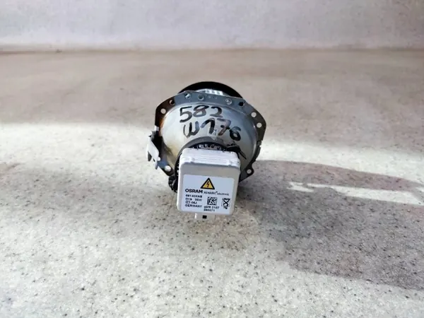 Peça farol direito OEM 16196621 Mercedes-Benz A W176 image 4