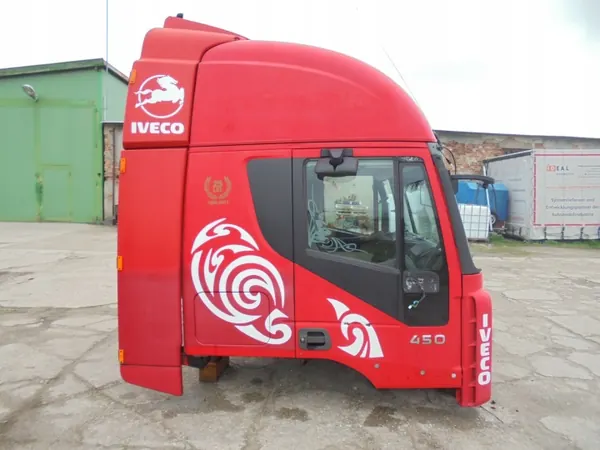 Cabine Iveco Stralis Euro 5 OEM 3567788234234567 image 3