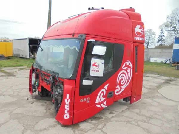 Cabine Iveco Stralis Euro 5 OEM 3567788234234567 image 8