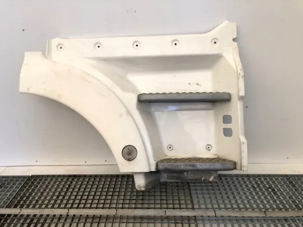 Oikea Ohjaamon Porras OEM 81615100916 MAN TGX I:lle image 2